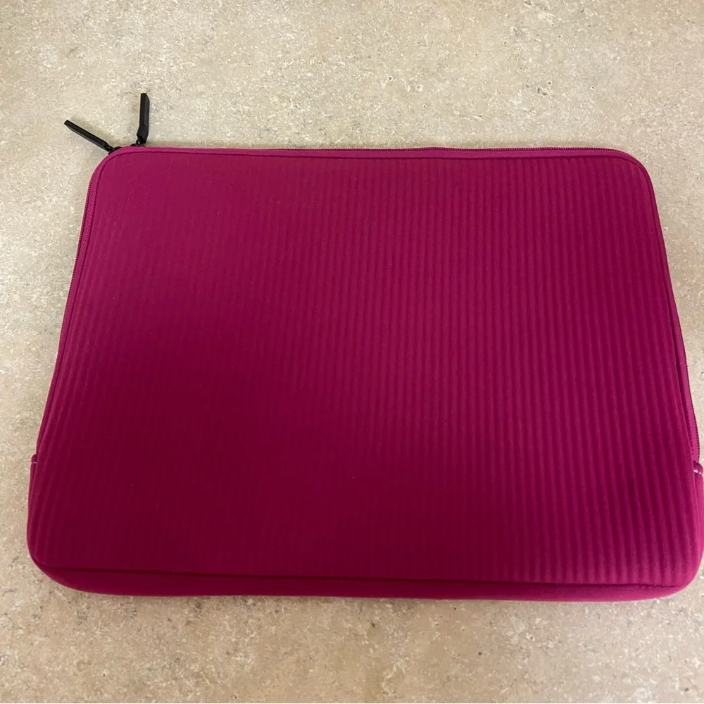 Laptop sleeve - Picture 2 of 2